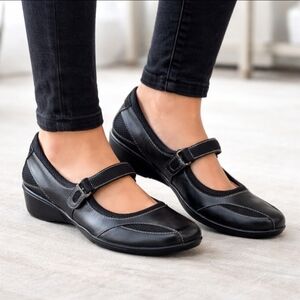 Naturalizer Anion 90s Minimalist Revival Mary Jane Low Wedge Flats 8.5M